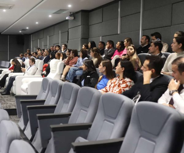 Impactul social 13 egıtım (4)